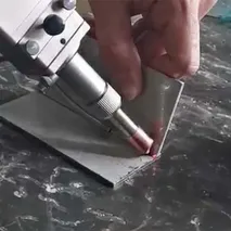 Лазерная сварка стальных пластин