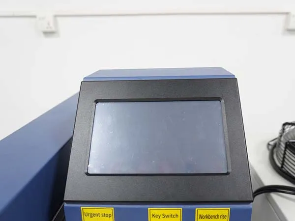 Сенсорный дисплей system